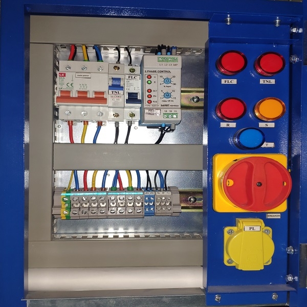 تابلو سه فاز آرمان فراز پیمان سفارشی ایران